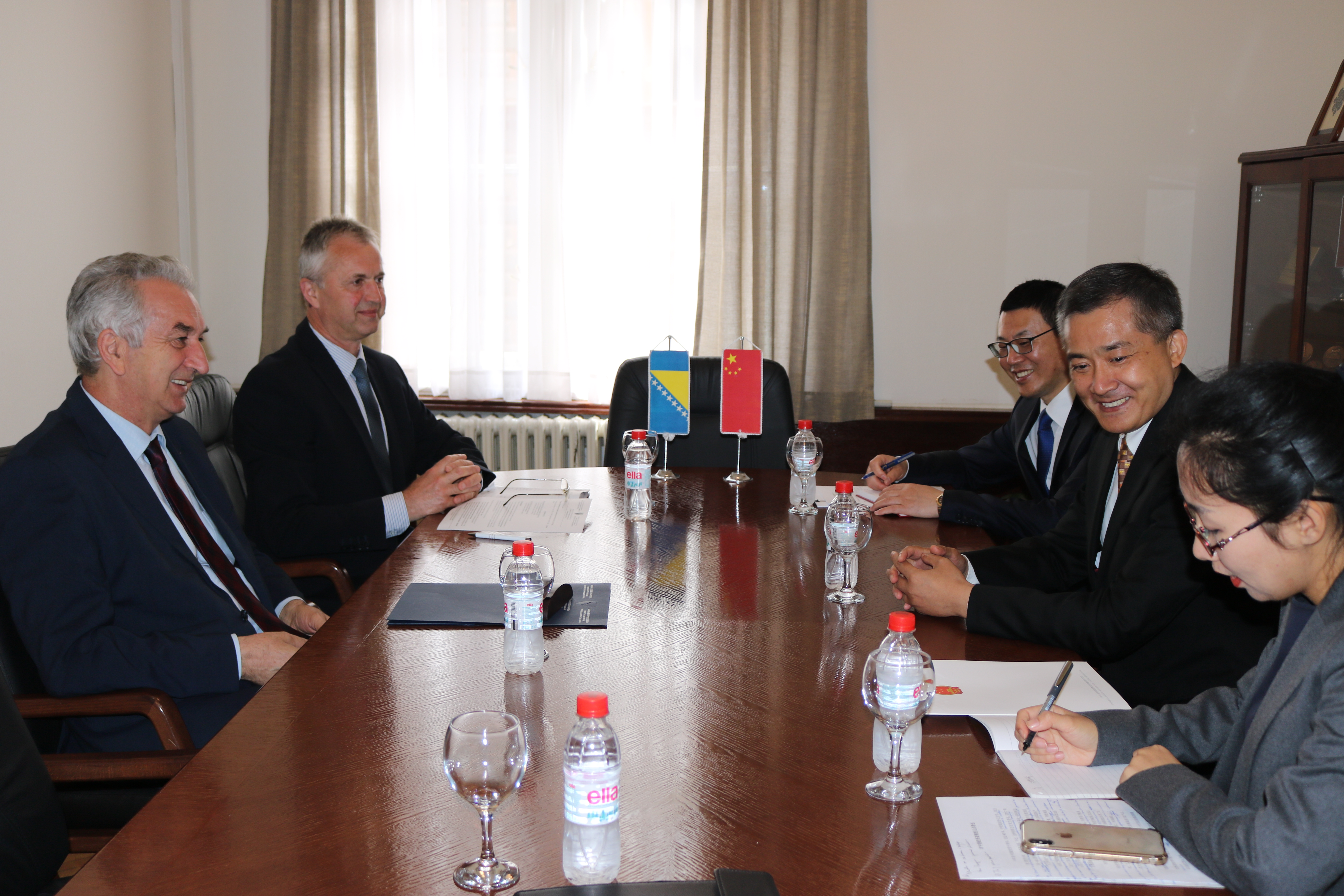Picture for Minister Sarovic with Chinese Ambassador: Support to the construction of the Block 7