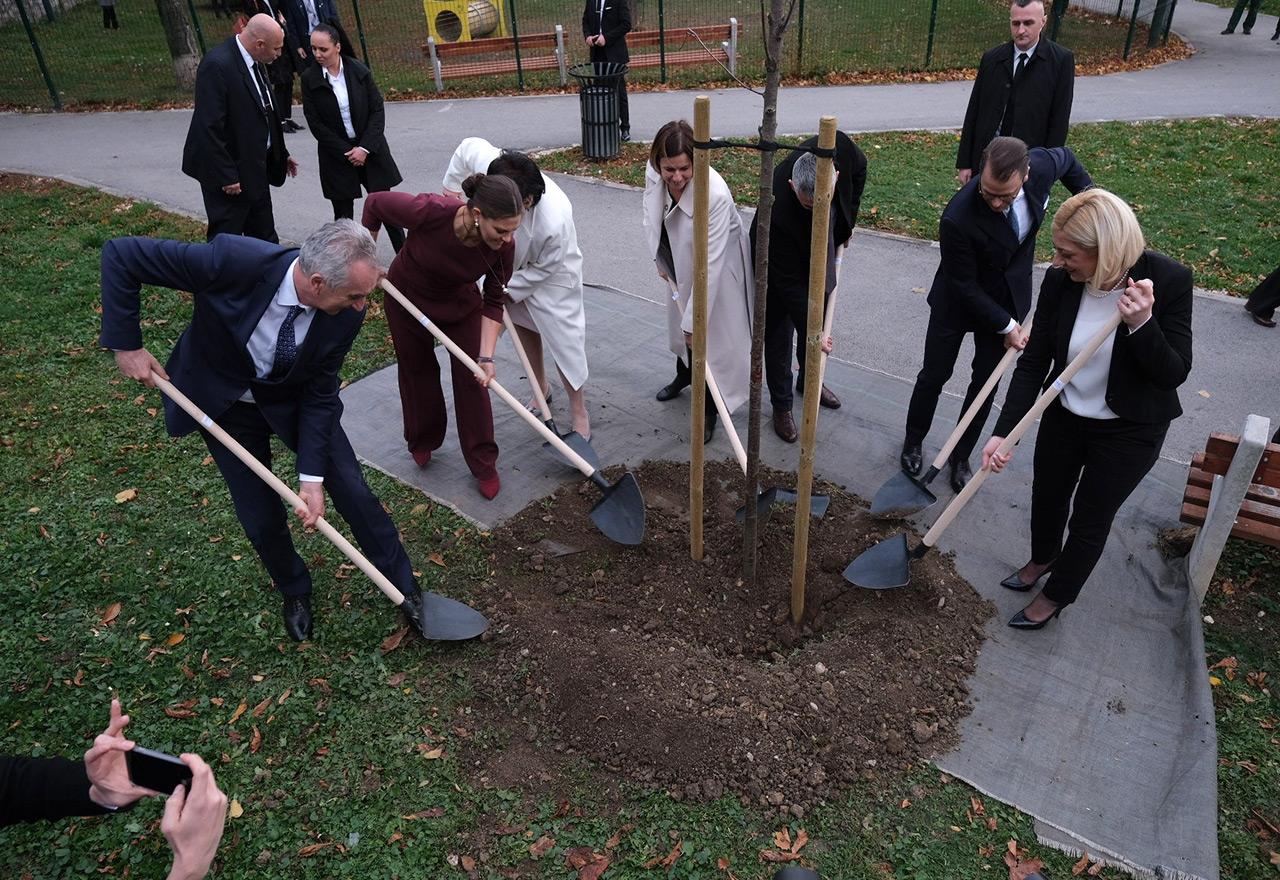 Picture for Minister Sarovic with Swedish Princess Victoria  