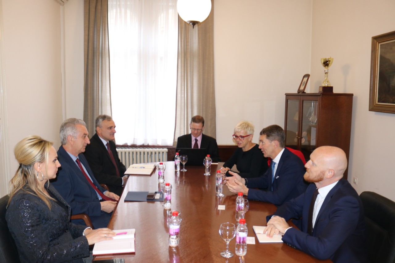 Picture for Minister Sarovic with the British Trade Commissioner: Work on a stronger linking between the economies of BiH and the UK