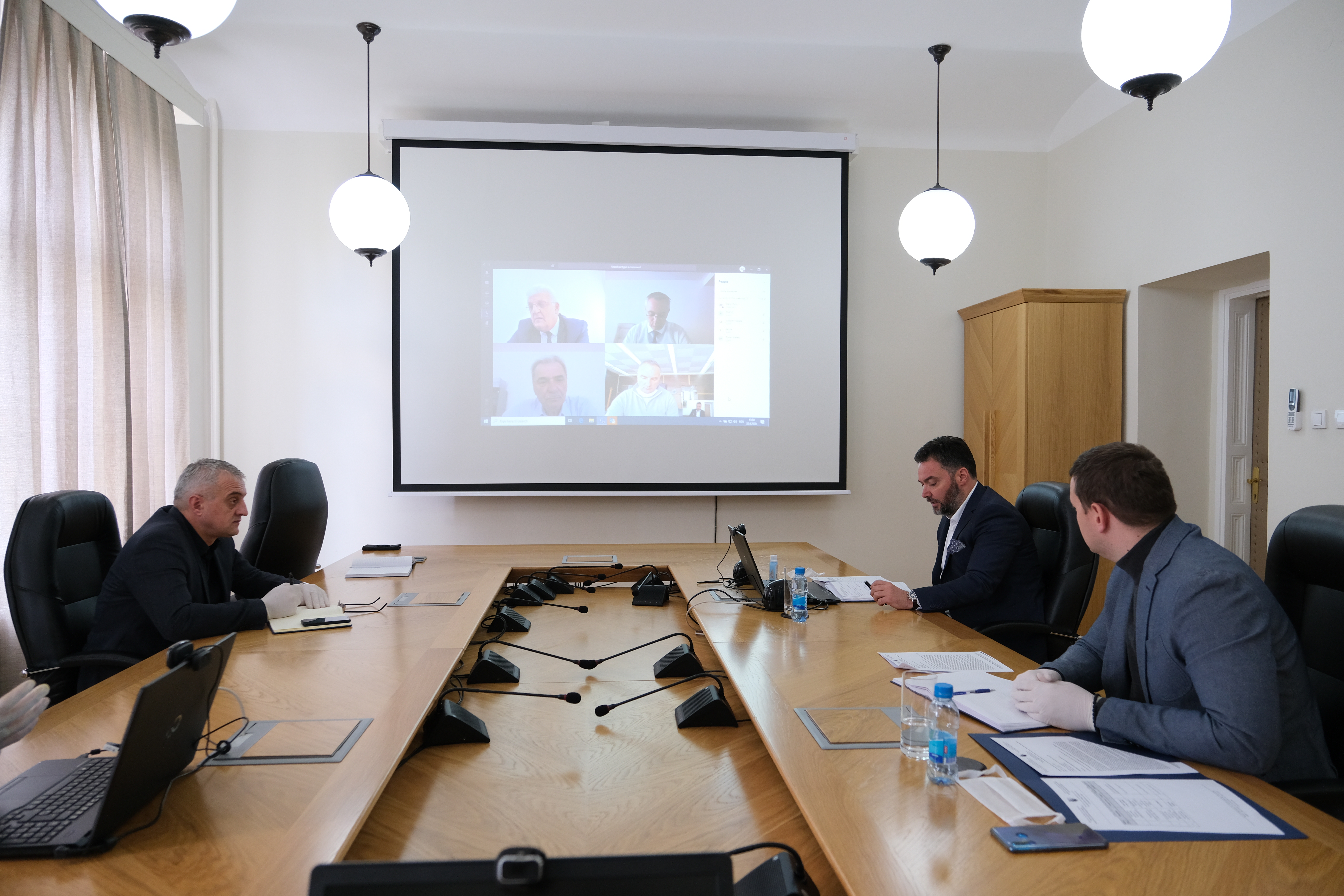 Picture for Minister Košarac Organized A Meeting on Support to Local Businessmen Through Exports to New Markets