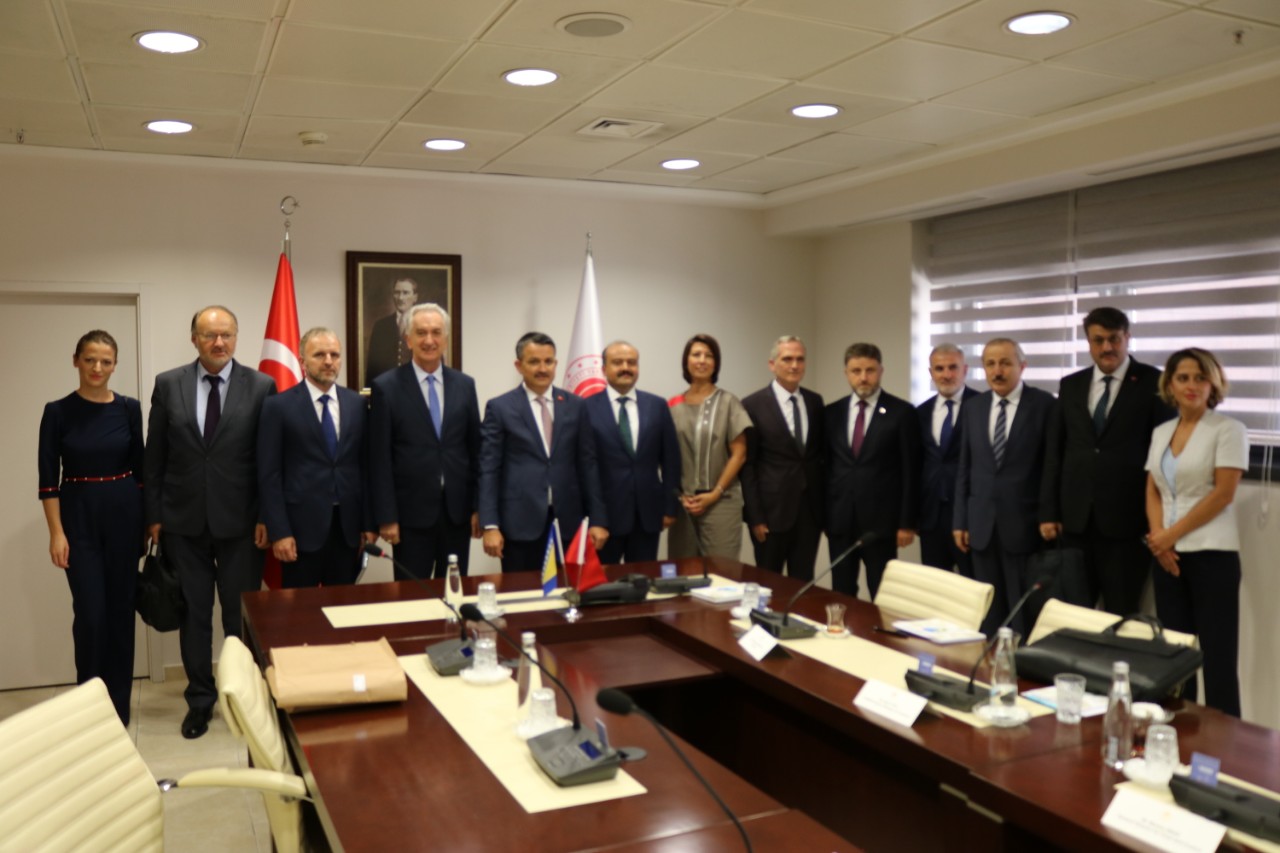 Picture for MINISTER SAROVIC AGREED TO CONTINUE MEAT EXPORTS TO TURKEY 